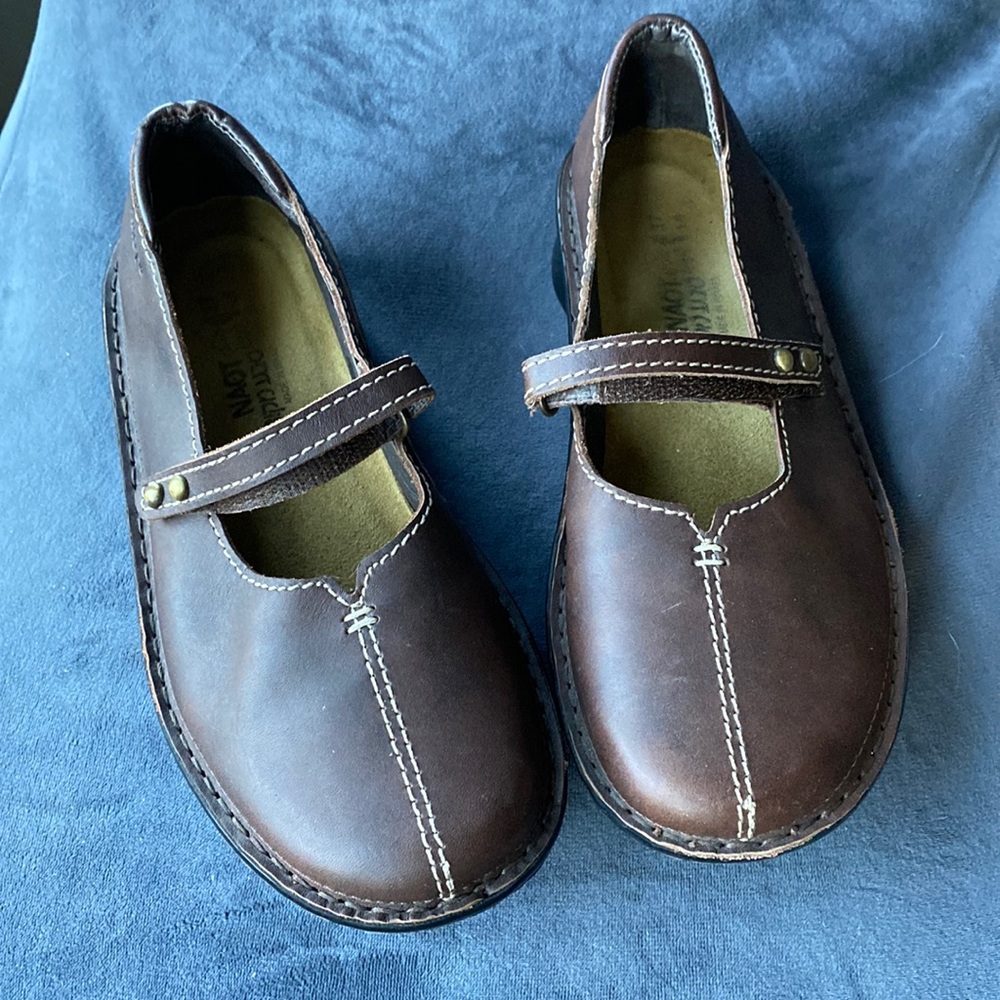 Naot Shoes Brown Mary Jane Style